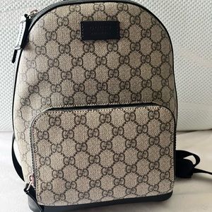 Gucci Backpack GG Canvas Small